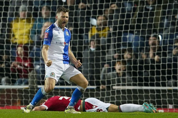 Η πρόταση της ημέρας από το Match Money: Στηρίζει την κόντρα η Μπλάκμπερν, σκοράρει στον δρόμο η Ντανκέρκ