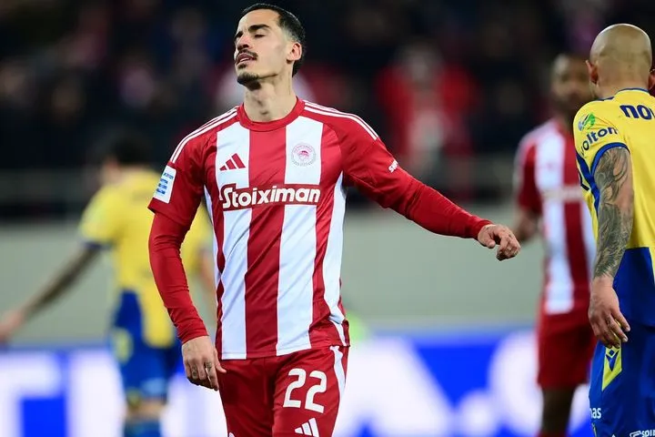 Ο Ολυμπιακός γκέλαρε, γιατί ο Παντελίδης τον είχε διαβάσει και τον έβαλε να τσακωθεί με την στατιστική