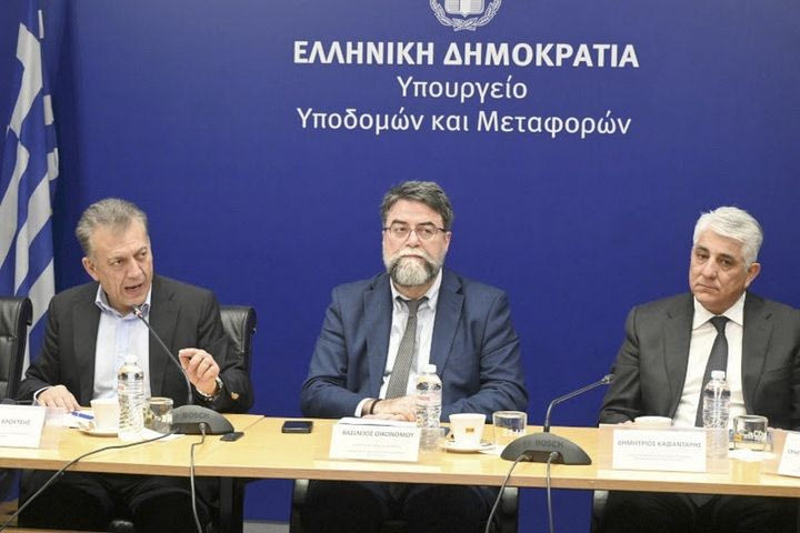 Ο Γιάννης Βρούτσης παρών στην πρώτη συνάντηση της Διυπουργικής Ομάδας Εργασίας που σύστησε ο Βασίλης Οικονόμου