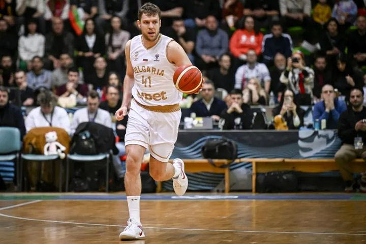 Βουλγαρία – Σουηδία 81-77: Ο ασυναγώνιστος Βεζένκοβ οδήγησε τη χώρα του σε νίκη στην παράταση με 40 πόντους, 18 ριμπάουντ