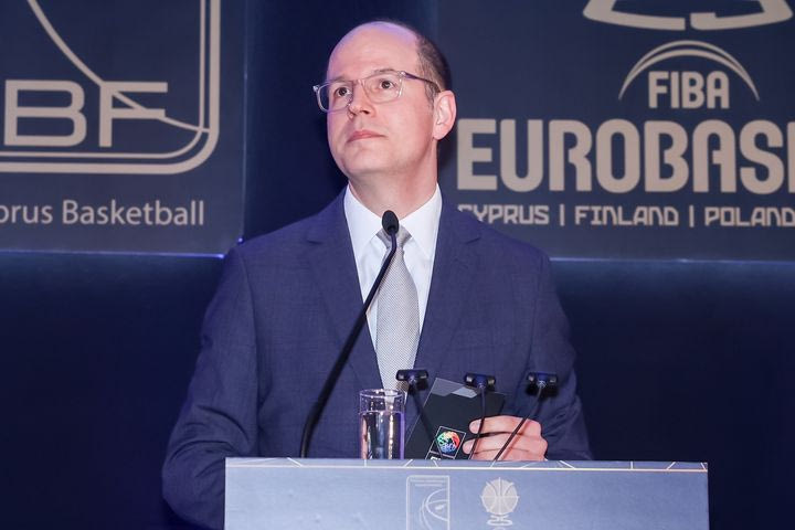 Στο Διοικητικό Συμβούλιο της EuroLeague η FIBA, θα εκπροσωπηθεί από Ζαγκλή και Γκαρμπαχόσα