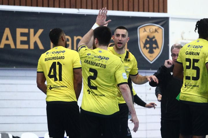 Οι παίκτες της ΑΕΚ στο Χάντμπολ