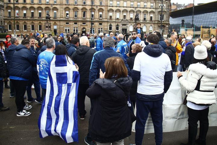 Οι φίλοι της Εθνικής στη Γλασκώβης