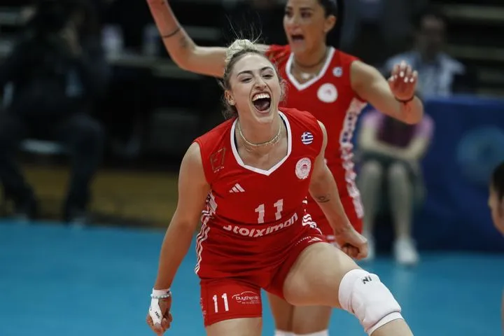 ΑΟ Θήρας – Ολυμπιακός 0-3: Φουλ για το repeat και τον 11ο τίτλο οι ερυθρόλευκες