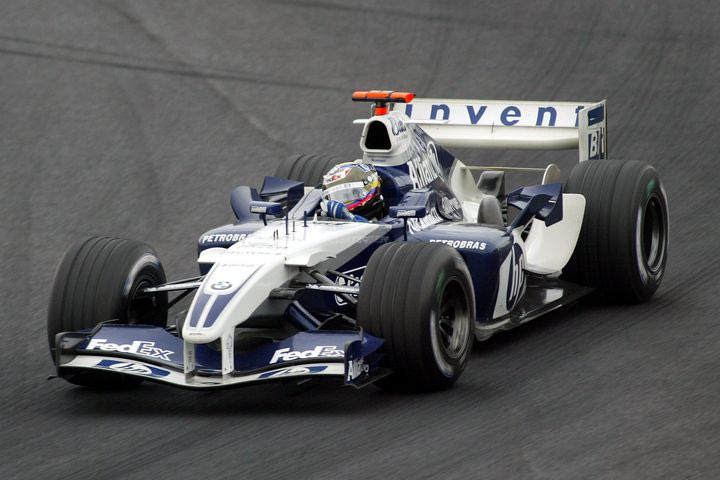 Χάμιλτον και Φερστάπεν υποστηρίζουν την επιστροφή των κινητήρων V10 στη F1