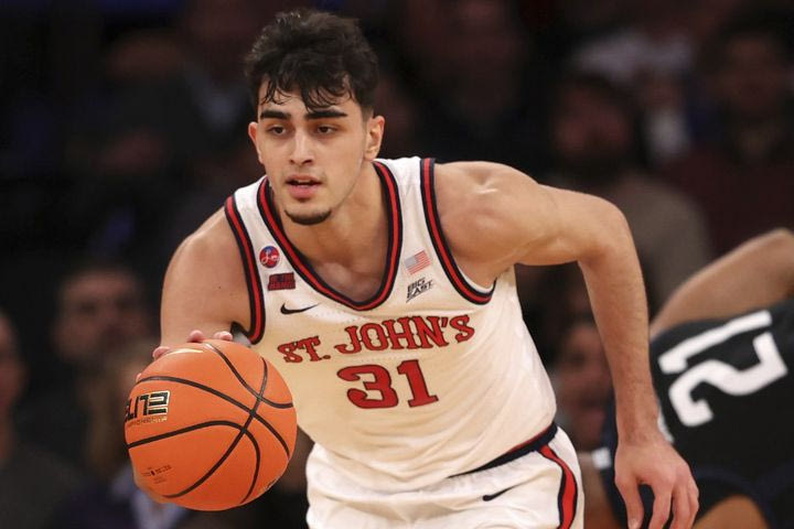 Το Άρκανσο του Καλιπάρι απέκλεισε το Σεντ Τζονς του Πιτίνο και του Λιοτόπουλου