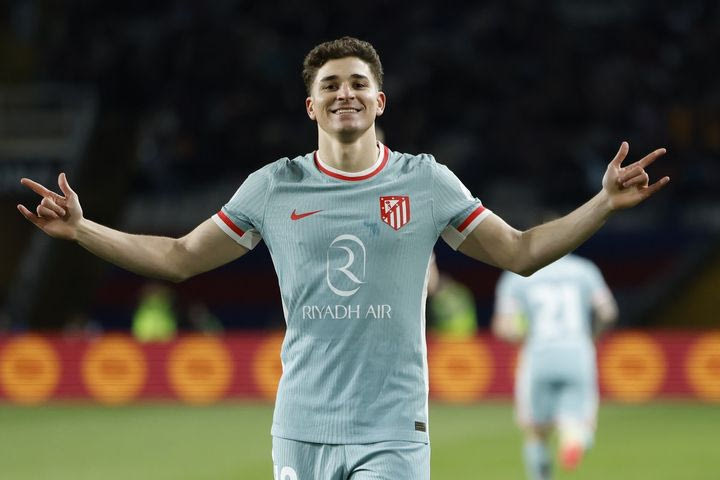 Ατλέτικο – Αθλέτικ 1-0: Ο Άλβαρες ξετύλιξε το “δώρο” της Ρεάλ και οι Ροχιμπλάνκος την προσπέρασαν στη βαθμολογία
