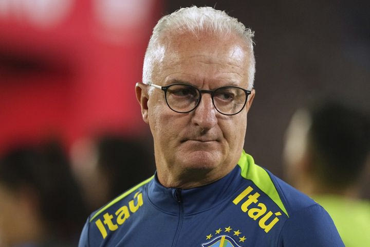 Ο Ντοριβάλ Τζούνιορ