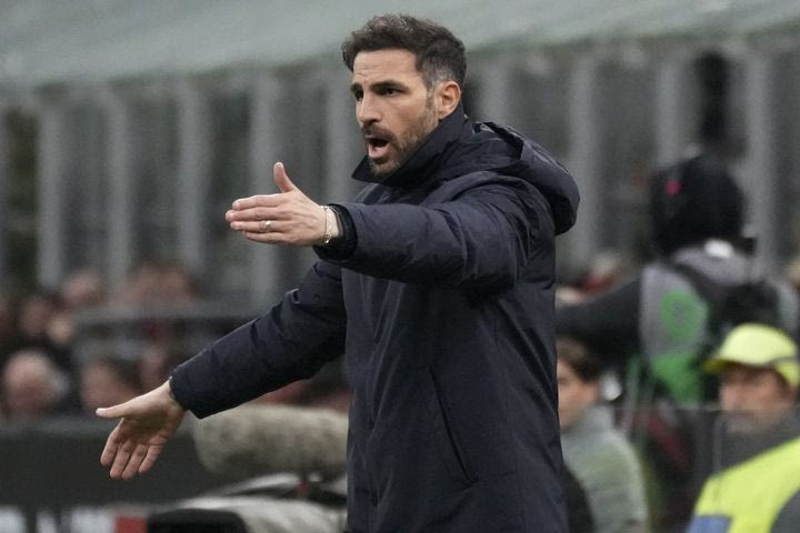 Ο Φάμπρεγκας επιθυμεί να φέρει εις πέρας τριπλό μεταγραφικό χτύπημα, “ψωνίζοντας” από την Μπαρτσελόνα