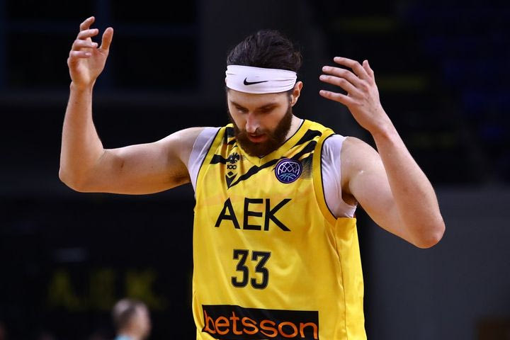 ΑΕΚ Betsson: Εκτός προπόνησης με ίωση ο Γκόλντεν, αμφίβολη η συμμετοχή του κόντρα στο Λαύριο