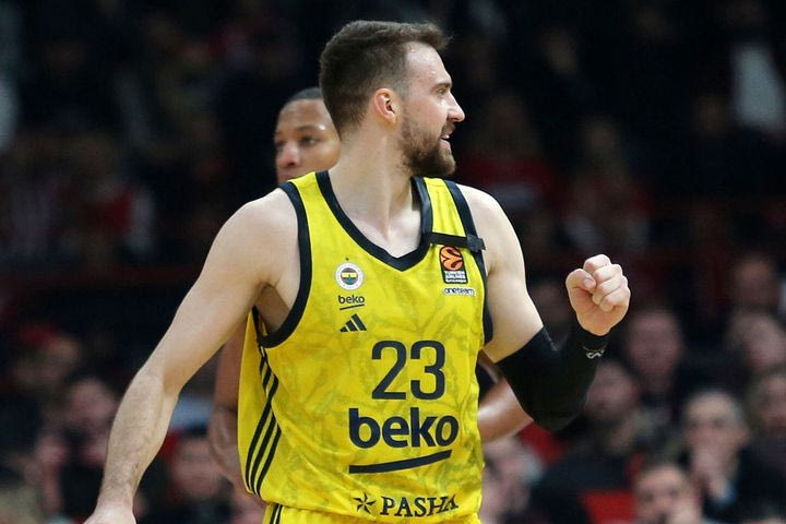 Παρί – Φενέρμπαχτσε 83-87: Οι Τούρκοι απέδρασαν από την πόλη του φωτός με 30 επιθετικά ριμπάουντ και κομβικό Γκούντουριτς