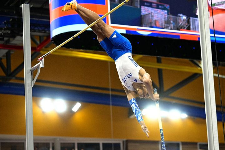 Το ιστορικό άλμα που έδωσε στον Καραλή το χρυσό στο Ευρωπαϊκό κλειστού στίβου
