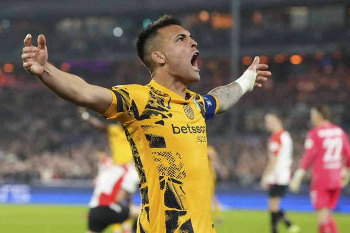 Φέγενορντ – Ίντερ 0-2: Αποφασιστικό βήμα πρόκρισης στα προημιτελικά για τους Νερατζούρι