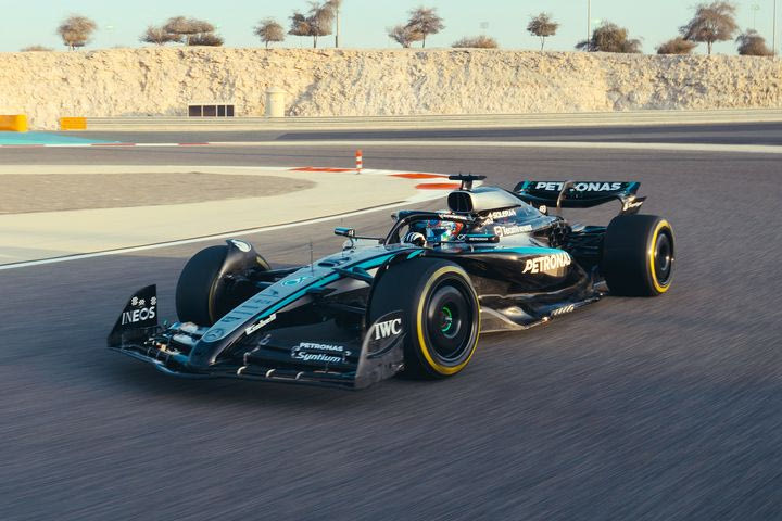 Mercedes W16 (2025)