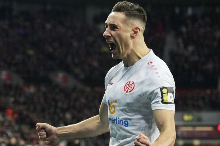 Γκλάντμπαχ – Μάιντς 1-3: Πέρασε από το Μπορούσια Παρκ και βλέπει αστέρια