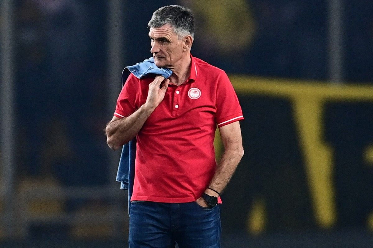 Ο Χοσέ Μεντιλίμπαρ στο ΑΕΚ - Ολυμπιακός 0-1.