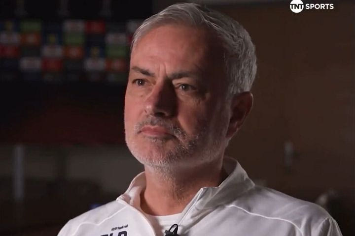 Μουρίνιο: “Η κυριαρχία της Γαλατάσαραϊ βασίζεται στην αδικία, με την Φενέρμπαχτσε θα καθαρίσω το τουρκικό ποδόσφαιρο”