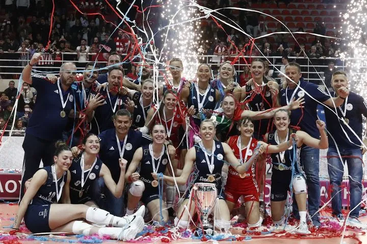 Πανιώνιος – Ολυμπιακός 2-3: Οι ερυθρόλευκες πήραν στο tie-break το 11ο Κύπελλο στην ιστορία τους