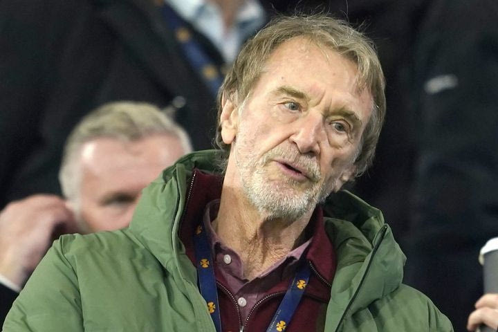 Ο Ράτκλιφ ύψωσε ασπίδα προστασίας στον Αμορίμ: “Τον εμπιστεύομαι πολύ, όλοι περιμένουν θαύματα εν μία νυκτί”