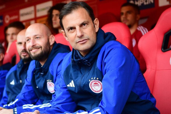 Αφιέρωμα του Yahoo Sports στον Συλαϊδόπουλο: “Ο Έλληνας προπονητής που γράφει ιστορία στο ευρωπαϊκό ποδόσφαιρο”