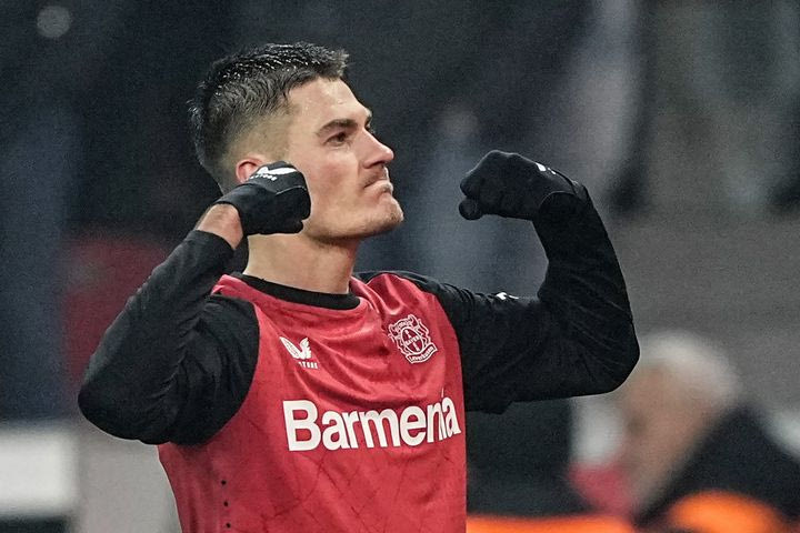 Στουτγκάρδη – Λεβερκούζεν 3-4: Μυθική ανατροπή στο 90+4′ για τις Ασπιρίνες, που μπήκαν ξανά στο κόλπο του τίτλου