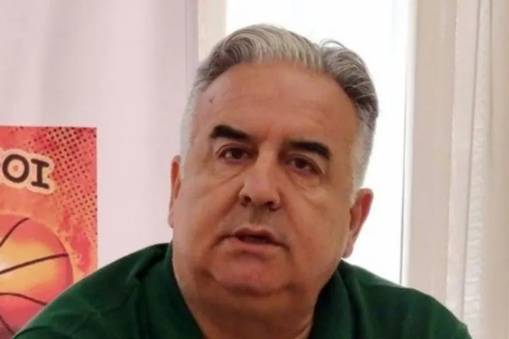 Πέθανε ο Κώστας Σκρέτας