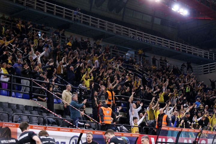 Το συγκινητικό VIDEO της ΑΕΚ Betsson για τα εισιτήρια διαρκείας με τη φωνή του Χατζηχρήστου και την συμμετοχή Ζούπα και Κουζμίνσκας