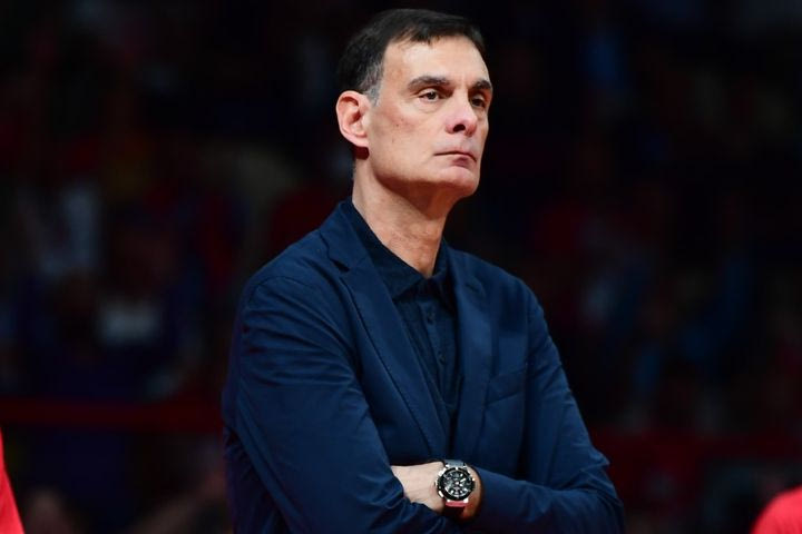 Μπαρτζώκας: “Σε ποιους να δώσουμε απαντήσεις, είμαστε πρώτοι σχεδόν όλη την χρονιά στην EuroLeague”