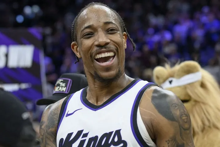 NBA: Μεγάλη νίκη των Κινγκς επί των Καβαλίερς με λάμψη ΝτεΡόζαν, νέα ήττα για το Κλίβελαντ