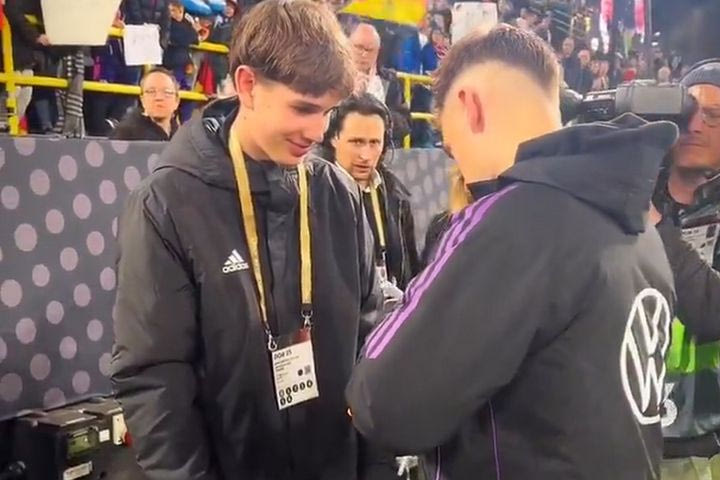 Νόελ Ουρμπάνιακ: Το story πίσω από το 15χρονο ball boy που έπιασε στον ύπνο όλη την εθνική Ιταλίας