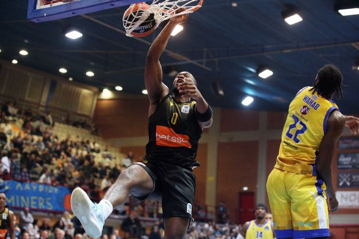 Λαύριο – ΑΕΚ Betsson 79-90: Ασταμάτητη η Ένωση, έφτασε τις πέντε σερί νίκες και κλείδωσε την 3η θέση στη Stoiximan GBL