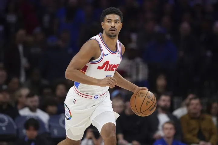 NBA: Ο Γκράιμς έκανε ρεκόρ καριέρας με 44 πόντους και οι Σίξερς λύγισαν τους Γουόριορς