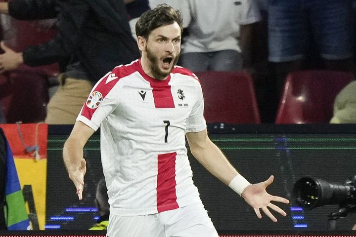 Γεωργία – Αρμενία 6-1: Ο Κβαρατσχέλια και η παρέα του έστησαν πάρτι και παρέμειναν στη League B