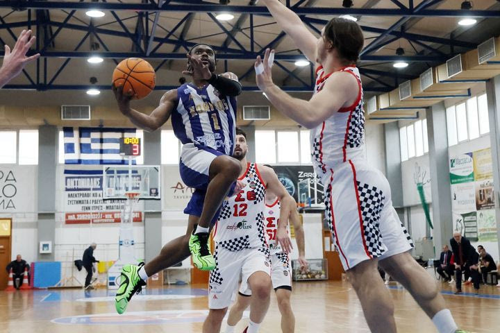 Elite League: Πλούσιο θέαμα, εντυπωσιακά καρφώματα και φάσεις που μαγνητίζουν τα βλέμματα στα highlights της 29ης αγωνιστικής
