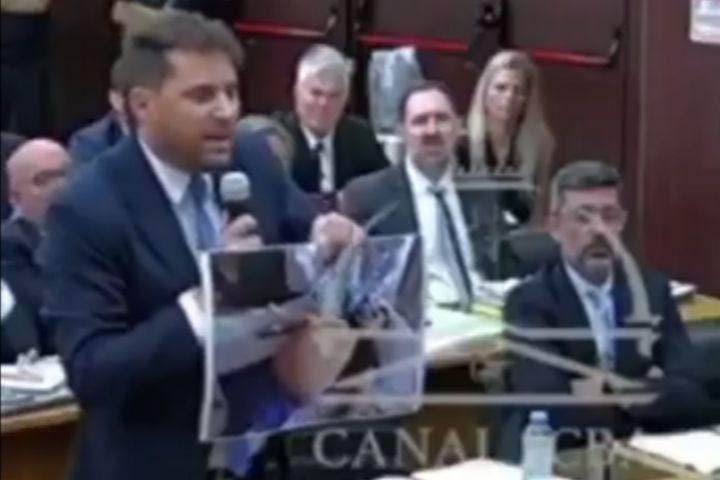 “Έτσι πέθανε ο Μαραντόνα”: Η σοκαριστική φωτογραφία αμέσως μετά τον θάνατό του