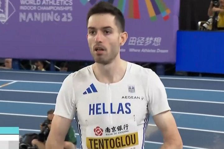 Το πρώτο άλμα του Τεντόγλου στον τελικό του Παγκοσμίου κλειστού στίβου στα 7.81μ.