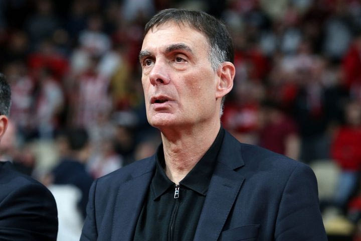 Μπαρτζώκας: “Η ατμόσφαιρα δείχνει πόσο τεράστιος σύλλογος είναι ο Ολυμπιακός, έχω ξεχωριστή σχέση με τον κόσμο”