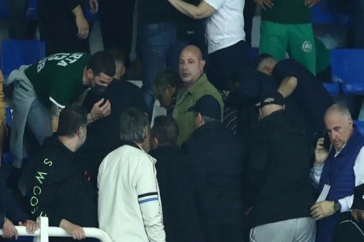 Παναθηναϊκός: Η καίρια επέμβαση του υπεύθυνου ασφαλείας των πράσινων που έσωσε τη ζωή ενός φιλάθλου