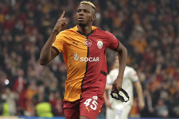 Αντιπρόεδρος Γαλατάσαραϊ: “Πέντε κορυφαίοι σύλλογοι θέλουν τον Όσιμεν, τον Απρίλιο θα αποφασίσει”