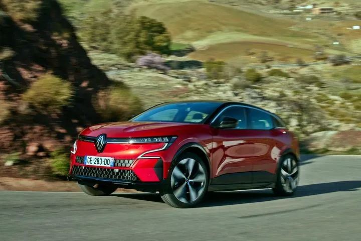 Δώρο από τη Renault σε όλες τις μάρκες, μια σημαντική παρακαταθήκη για τη βελτίωση της ασφάλειας