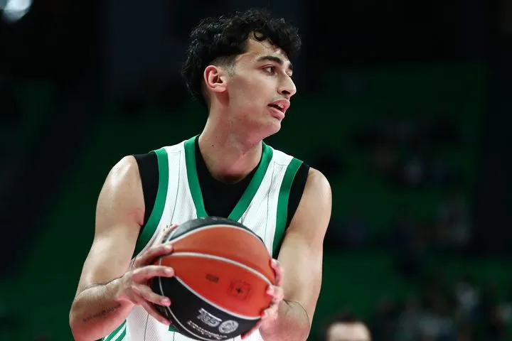 Ο Αλέξανδρος Σαμοντούροβ δηλώνει συμμετοχή στο NBA Draft