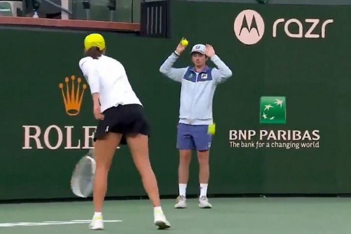 Ξέσπασμα της Ίγκα Σβιόντεκ σε ball boy στο Indian Wells – Έντονες αντιδράσεις