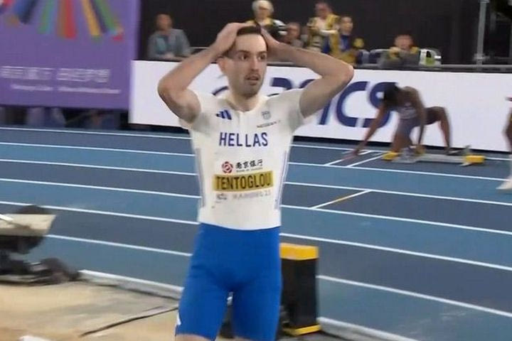Το άκυρο τελευταίο άλμα του Τεντόγλου στον τελικό, με το οποίο αποχαιρέτησε το Παγκόσμιο κλειστού στίβου στην Κίνα