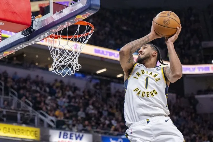 NBA: Διαστημικό άλει-ουπ του Τόπιν και εκκωφαντικά καρφώματα του Μπουζέλις στο Top-5