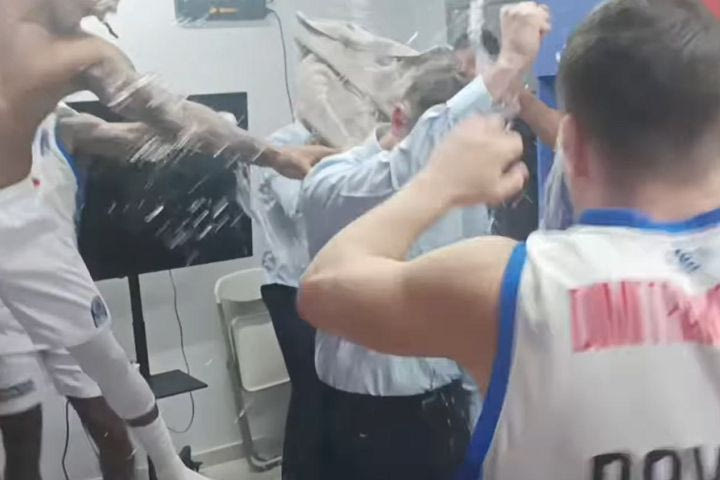 Πανιώνιος: Το μπουγέλο στον Τσαλδάρη, μετά τη νίκη επί του Άρη