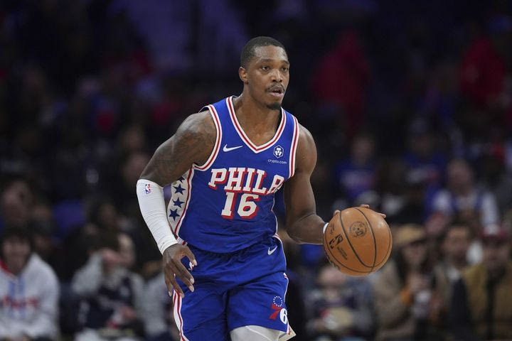 NBA, τα αποτελέσματα της βραδιάς: Ο Λόνι Γουόκερ οδήγησε τους Σίξερς, επίθεση… φωτιά για τους Τίμπεργουλβς