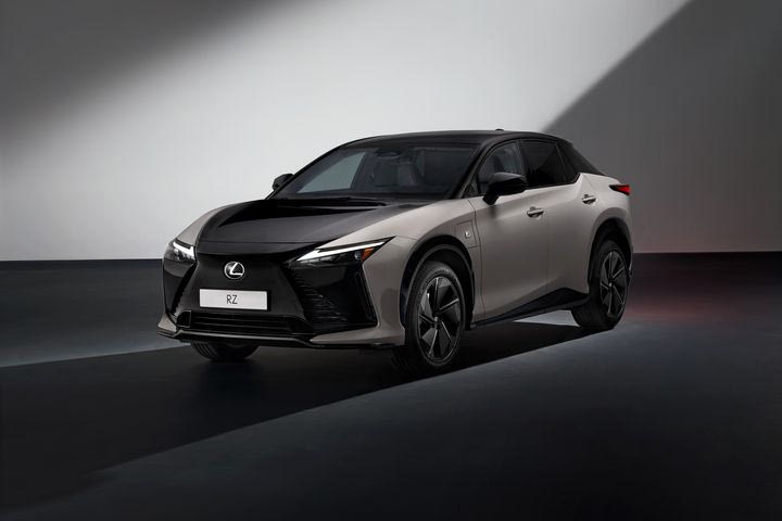 Τρία νέα Lexus σε 12 μήνες- Άμεσα διαθέσιμες νέες φουτουριστικές τεχνολογίες που εντυπωσιάζουν