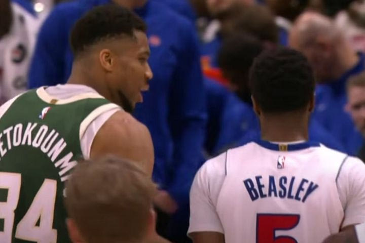 Κωμωδία με Αντετοκούνμπο – Μπίσλι στο Ντιτρόιτ: Χαβαλές, παρεξήγηση, νεύρα και τεχνικές ποινές