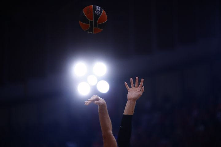 To SPORT24 και το AXE σε καλούν να δείτε μαζί τα playoffs της EuroLeague