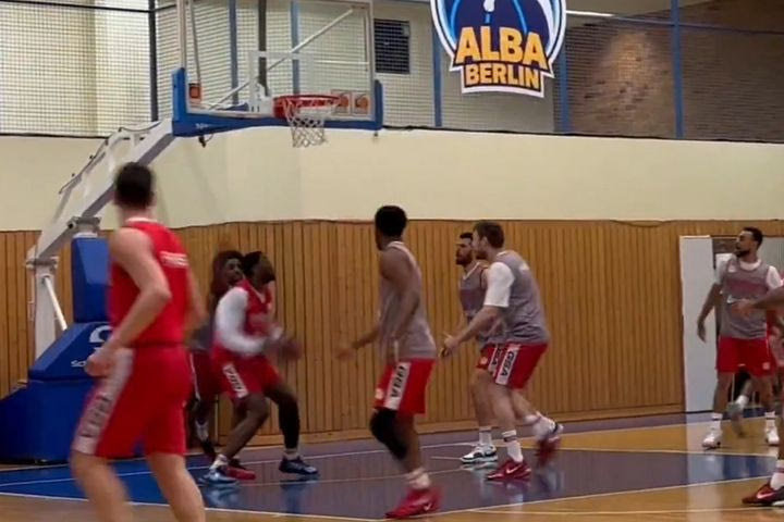 Το πρώτο βίντεο του Κίναν Έβανς στη δράση: Η προπόνηση του Ολυμπιακού πριν από το ματς με την Άλμπα